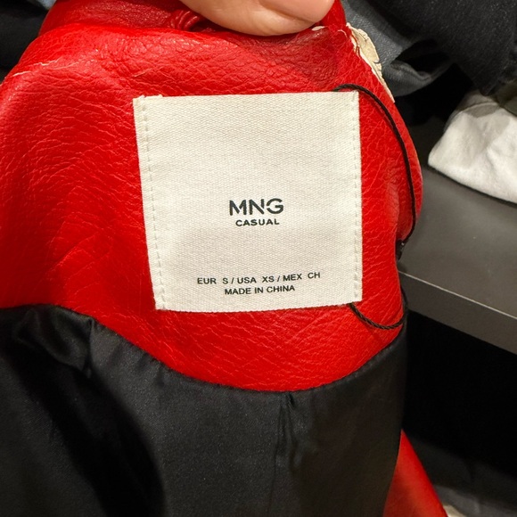 MNG Retro faux leather jacket
Used in good condition - Picture 3 of 3